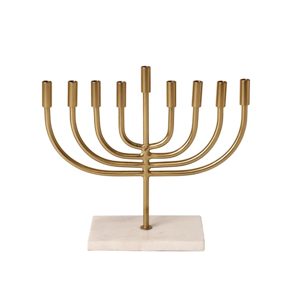 Hanukkah Menorah Table Decor - Picture 2 of 3